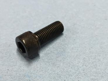 Zylinderschraube Innensechskant 10x25 für Suzuki