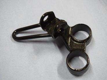 Fussrastenaufnahme vorne rechts für Suzuki DR800