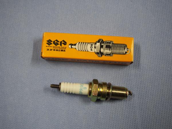 Zündkerze DPR9EA-9 für Suzuki