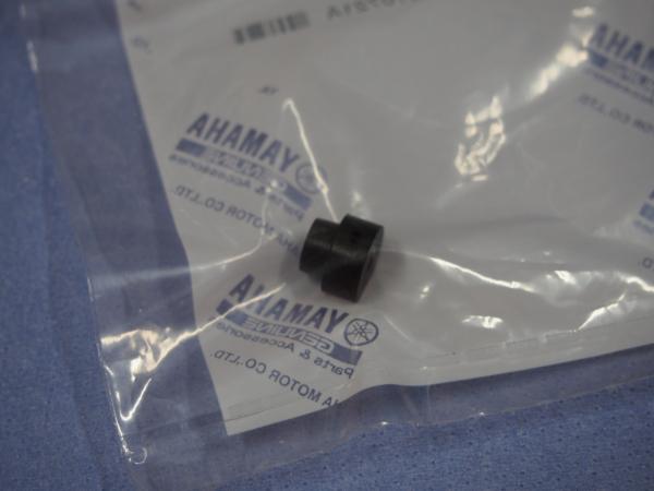 Gummi Stopfen für Vergaser Yamaha XV535, VMX12