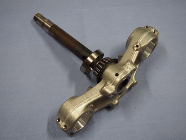 Gabelbrücke unten für Suzuki DR250, DR350