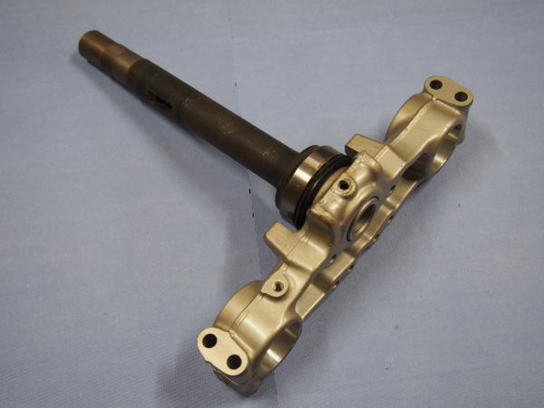 Gabelbrücke unten für Suzuki DR500