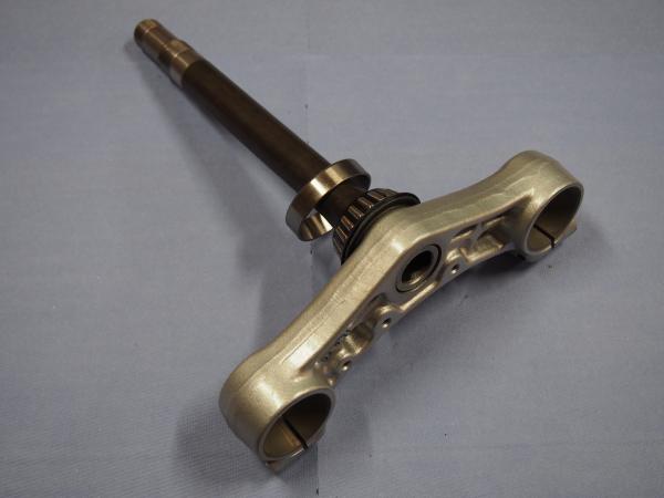 Gabelbrücke unten für Suzuki VX800