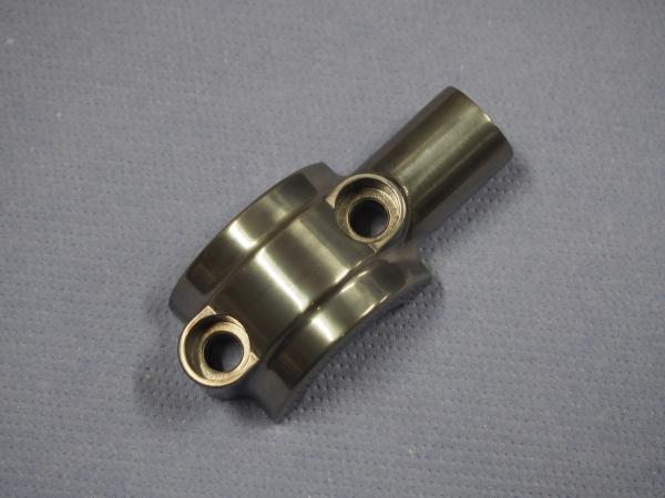 Spiegel Halter für Suzuki LS650, VS600, VS750, VS800, VS1400