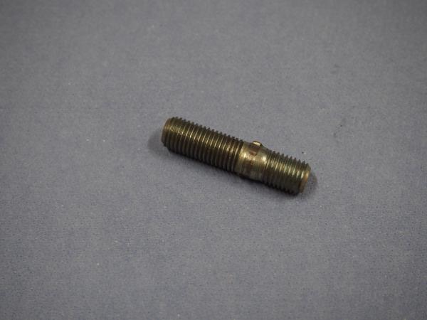 Stehbolzen für Kettenrad Yamaha DT80, DT125