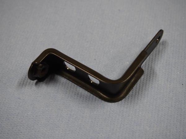 Verkleidungshalter vorne links für Suzuki SV650 AV